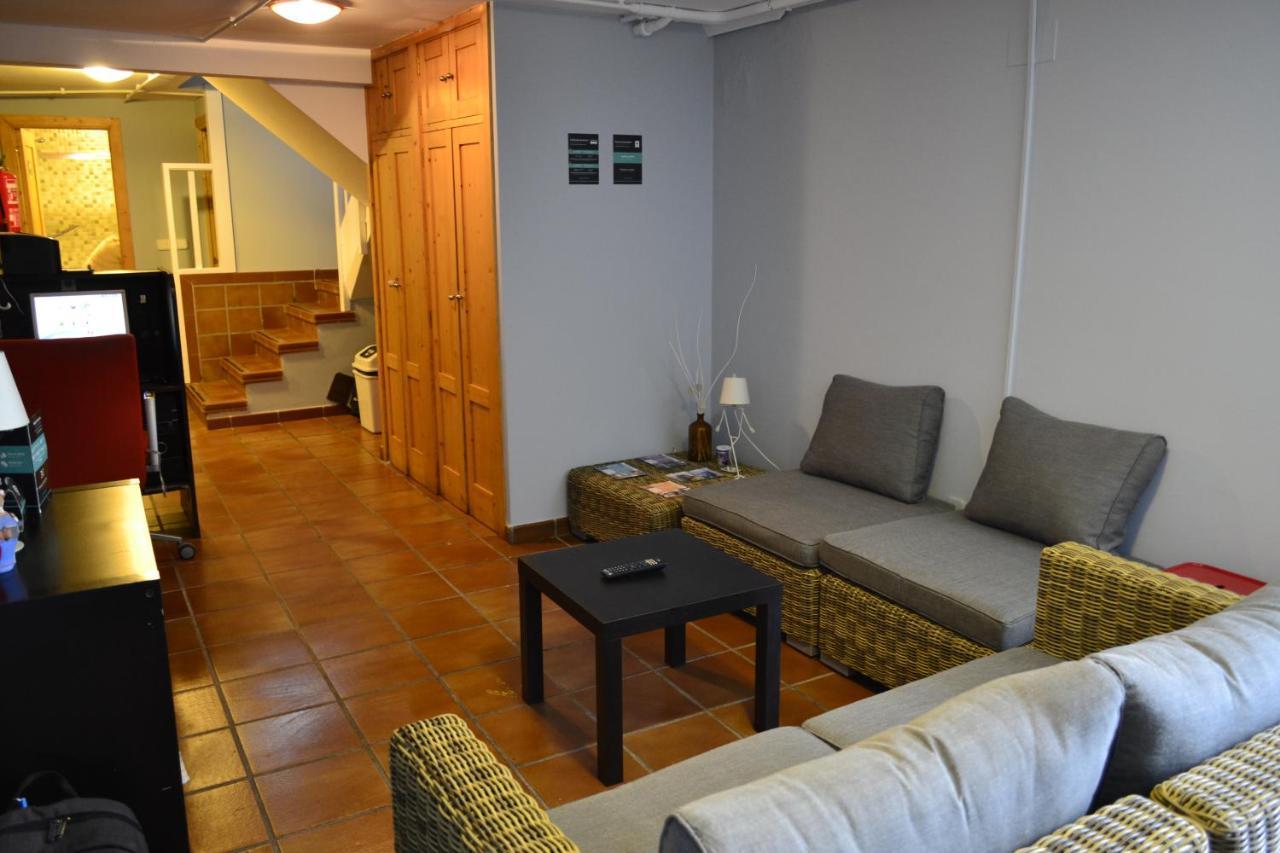 Albergue O Fogar De Teodomiro سانتياغو دي كومبوستيلا المظهر الخارجي الصورة