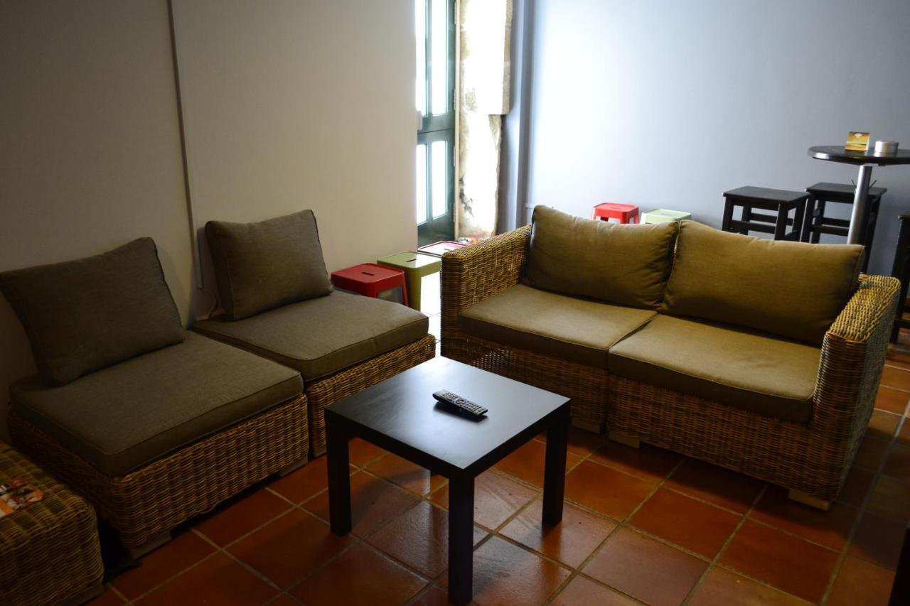 Albergue O Fogar De Teodomiro سانتياغو دي كومبوستيلا المظهر الخارجي الصورة