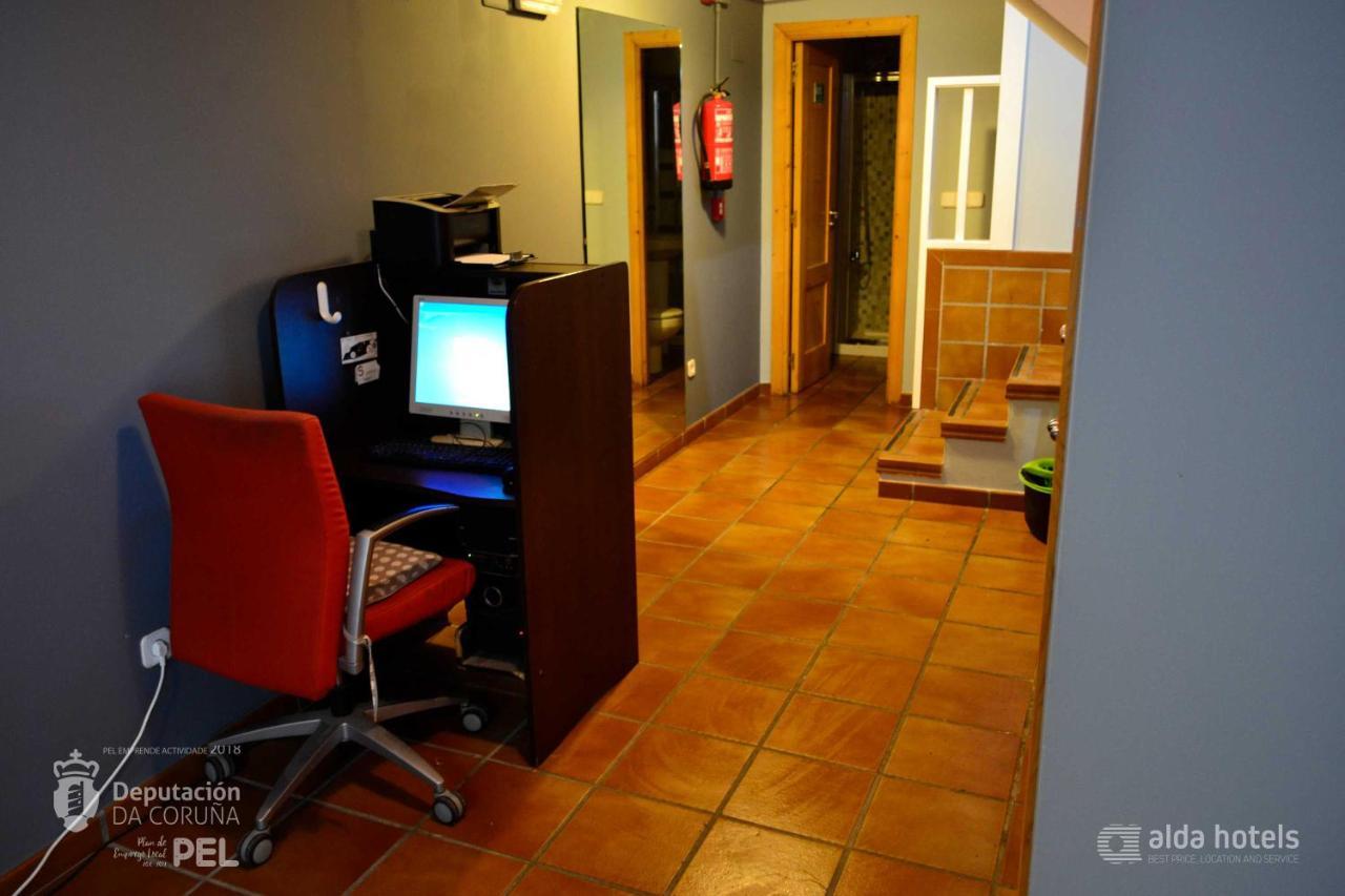 Albergue O Fogar De Teodomiro سانتياغو دي كومبوستيلا المظهر الخارجي الصورة